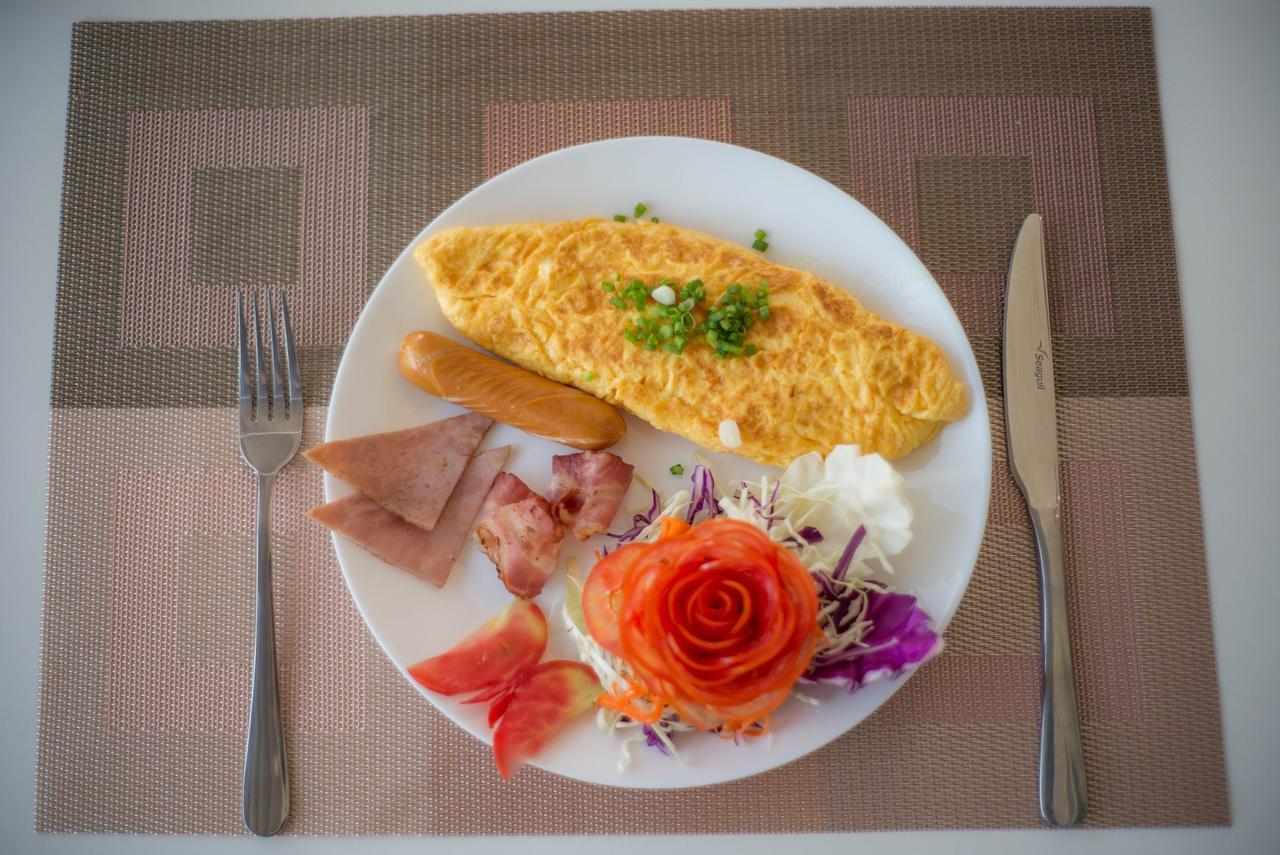 코멧 호텔 수랏타니 외부 사진